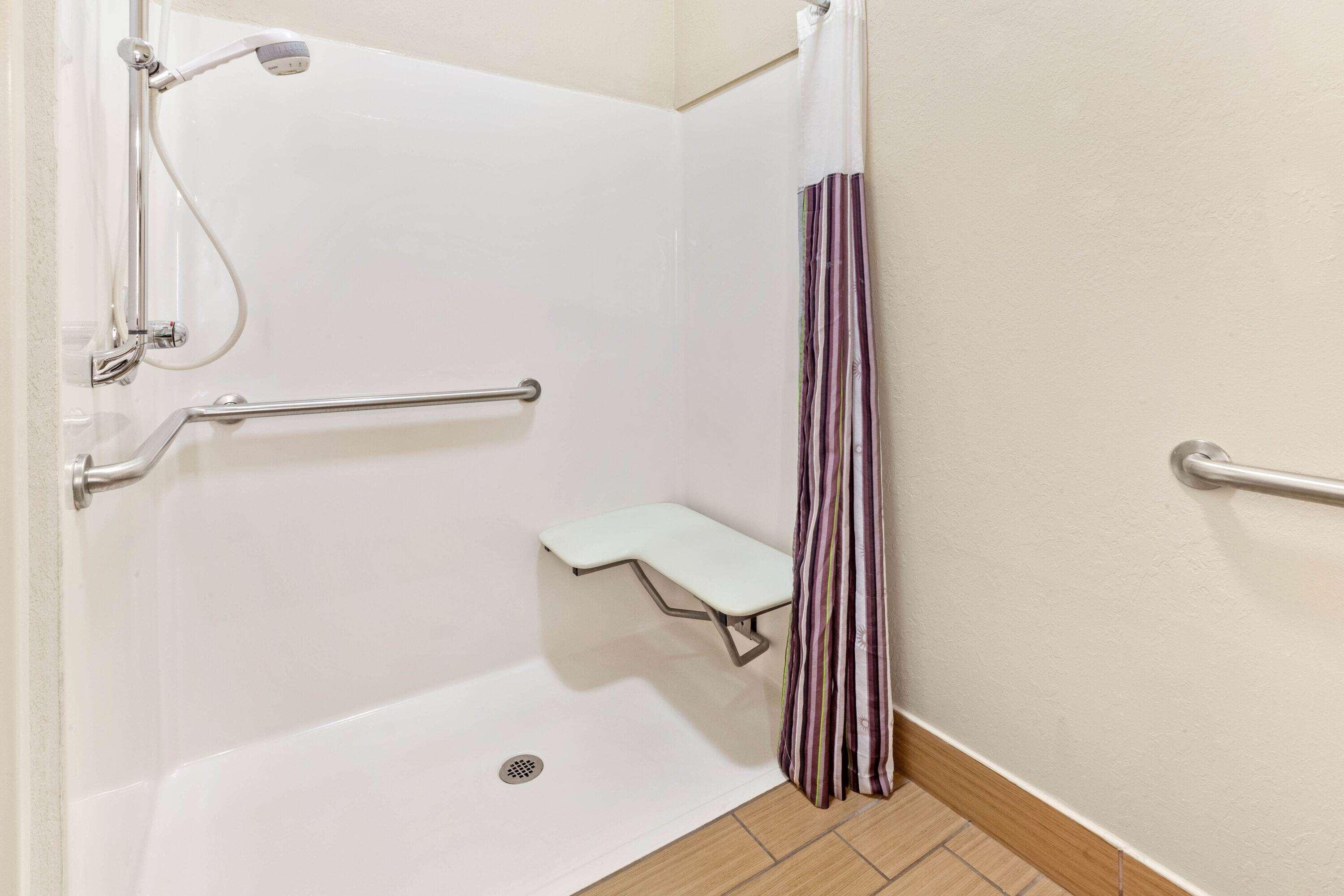 La Quinta By Wyndham South Bend Hotel Exterior photo
