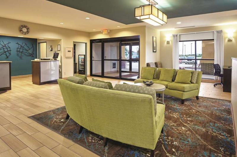 La Quinta By Wyndham South Bend Hotel Exterior photo