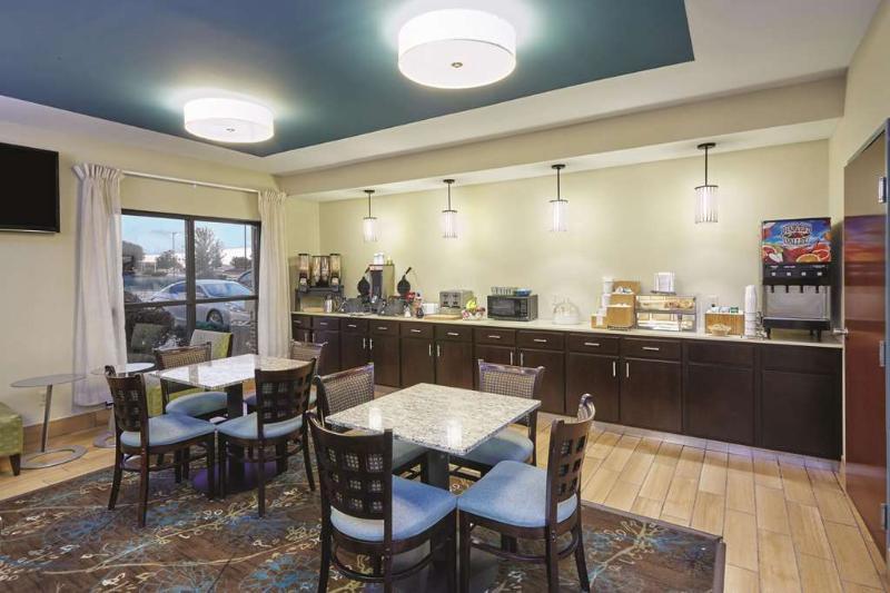 La Quinta By Wyndham South Bend Hotel Exterior photo