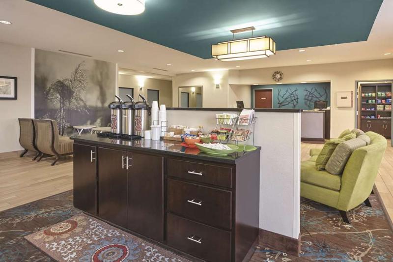 La Quinta By Wyndham South Bend Hotel Exterior photo